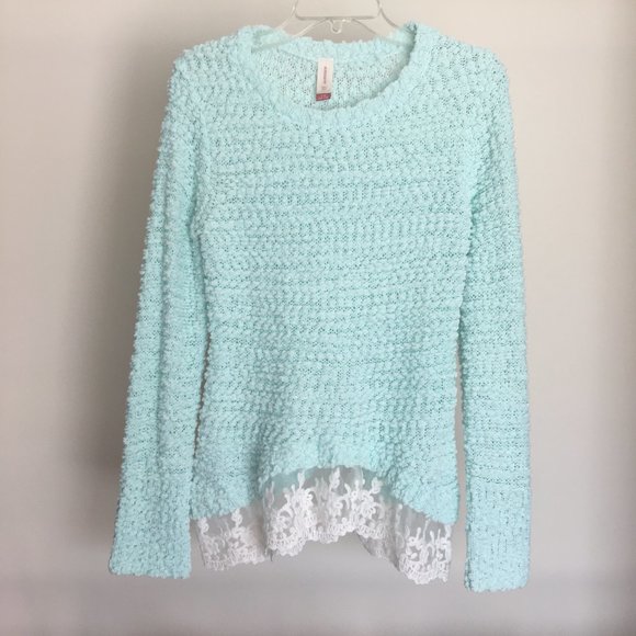 No Boundaries Sweater - Picture 3 of 6